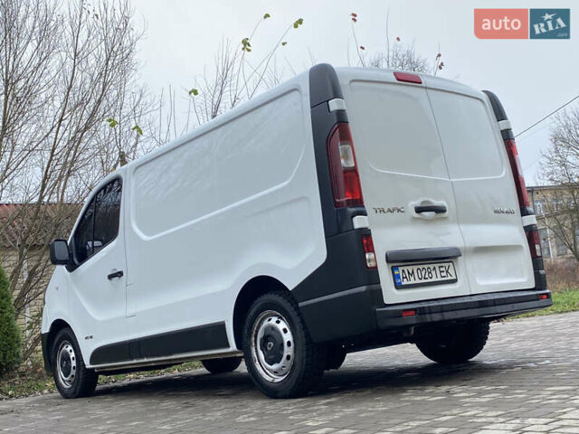 Білий Рено Трафік, об'ємом двигуна 1.6 л та пробігом 262 тис. км за 11777 $, фото 10 на Automoto.ua