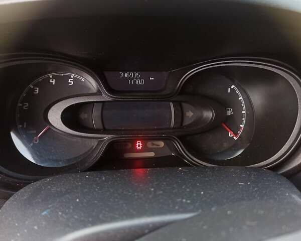 Рено Трафик 2016 в Калуше на Automoto.ua Белый Рено Трафик, объемом двигателя 1.6 л и пробегом 315 тыс. км за 11199 $, фото 1 на Automoto.ua