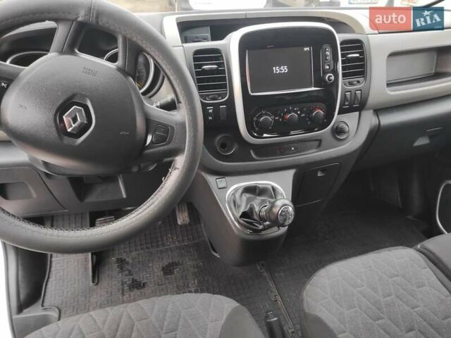 Білий Рено Трафік, об'ємом двигуна 1.6 л та пробігом 191 тис. км за 10500 $, фото 10 на Automoto.ua