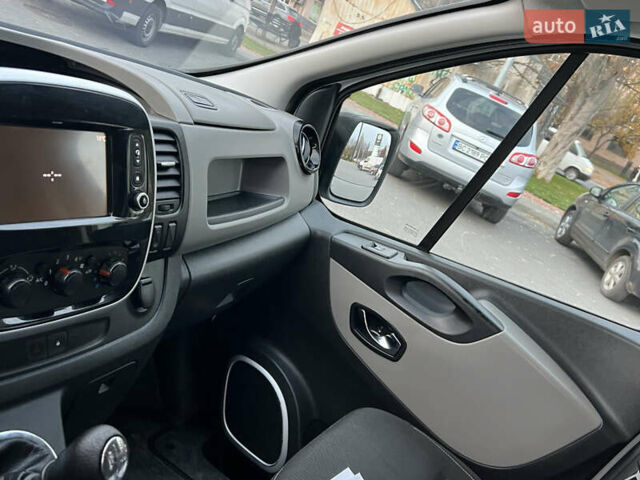 Белый Рено Трафик, объемом двигателя 1.6 л и пробегом 273 тыс. км за 11500 $, фото 35 на Automoto.ua