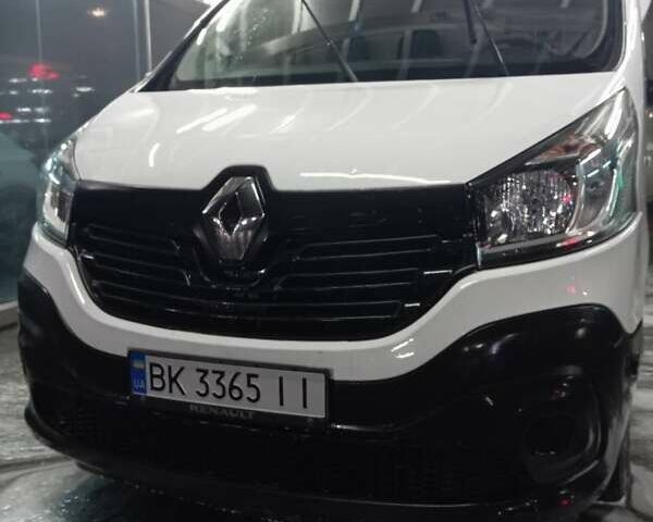 Белый Рено Трафик, объемом двигателя 1.6 л и пробегом 3 тыс. км за 10500 $, фото 1 на Automoto.ua