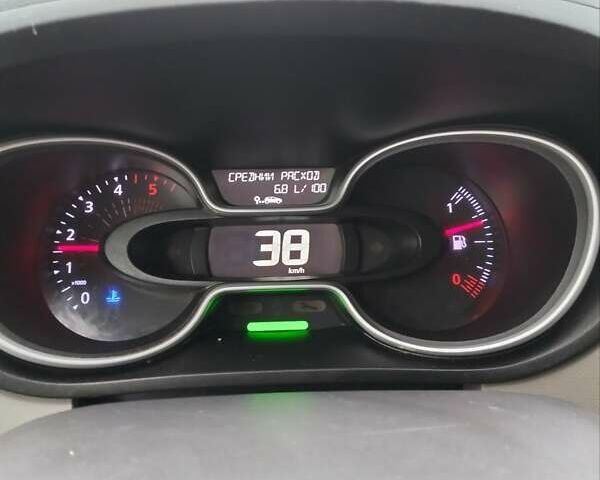 Белый Рено Трафик, объемом двигателя 1.6 л и пробегом 270 тыс. км за 11000 $, фото 26 на Automoto.ua