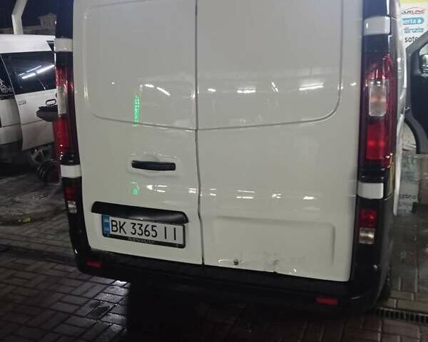 Белый Рено Трафик, объемом двигателя 1.6 л и пробегом 3 тыс. км за 10500 $, фото 2 на Automoto.ua