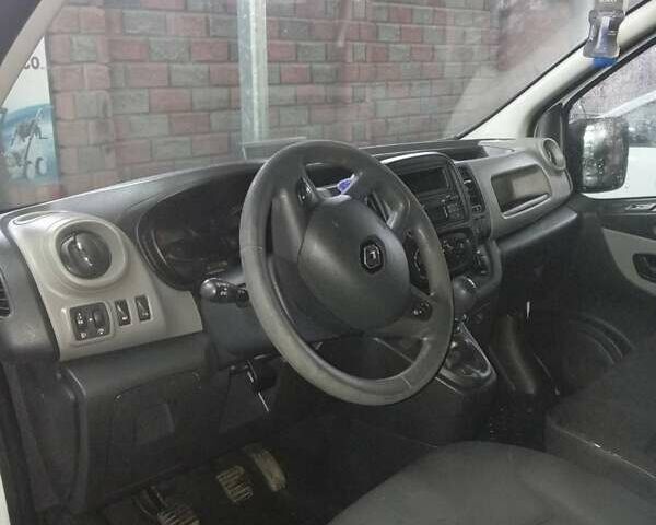 Белый Рено Трафик, объемом двигателя 1.6 л и пробегом 3 тыс. км за 10500 $, фото 8 на Automoto.ua