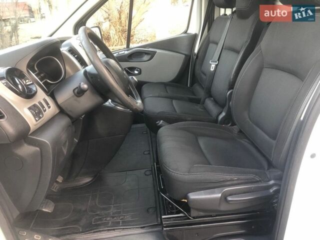 Білий Рено Трафік, об'ємом двигуна 1.6 л та пробігом 301 тис. км за 14500 $, фото 8 на Automoto.ua