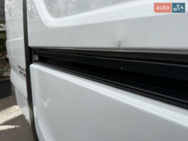 Белый Рено Трафик, объемом двигателя 1.6 л и пробегом 152 тыс. км за 13700 $, фото 18 на Automoto.ua