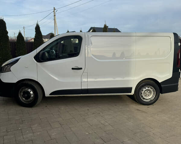 Білий Рено Трафік, об'ємом двигуна 1.6 л та пробігом 239 тис. км за 10500 $, фото 8 на Automoto.ua