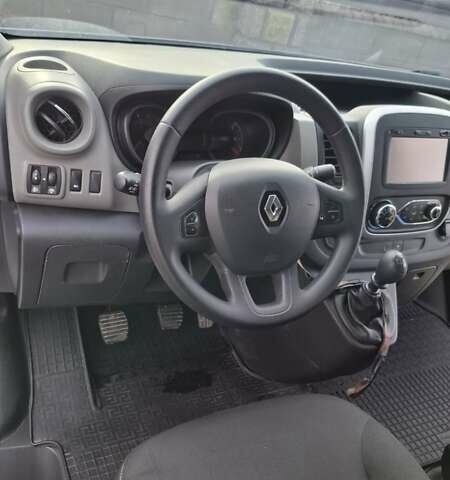 Білий Рено Трафік, об'ємом двигуна 1.6 л та пробігом 260 тис. км за 15500 $, фото 8 на Automoto.ua