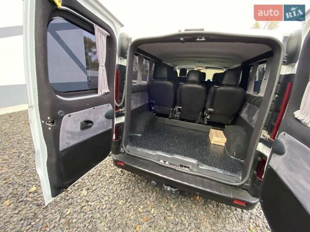 Білий Рено Трафік, об'ємом двигуна 1.6 л та пробігом 110 тис. км за 19999 $, фото 40 на Automoto.ua