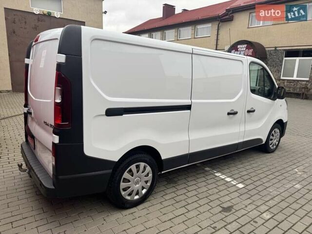 Білий Рено Трафік, об'ємом двигуна 1.6 л та пробігом 228 тис. км за 14800 $, фото 9 на Automoto.ua
