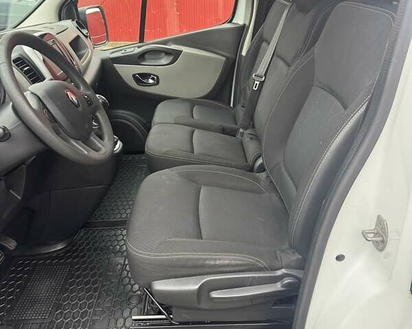 Білий Рено Трафік, об'ємом двигуна 1.6 л та пробігом 228 тис. км за 14800 $, фото 20 на Automoto.ua