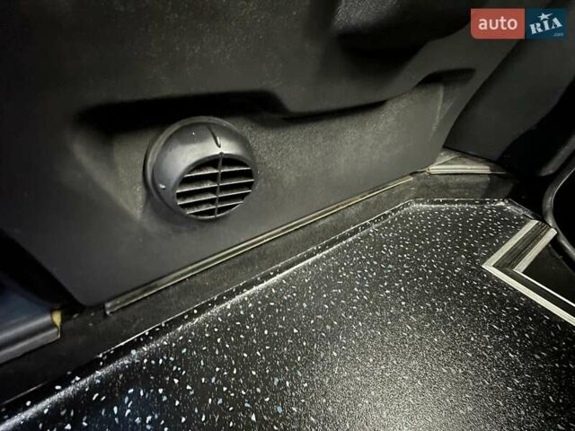 Белый Рено Трафик, объемом двигателя 1.6 л и пробегом 111 тыс. км за 19999 $, фото 73 на Automoto.ua