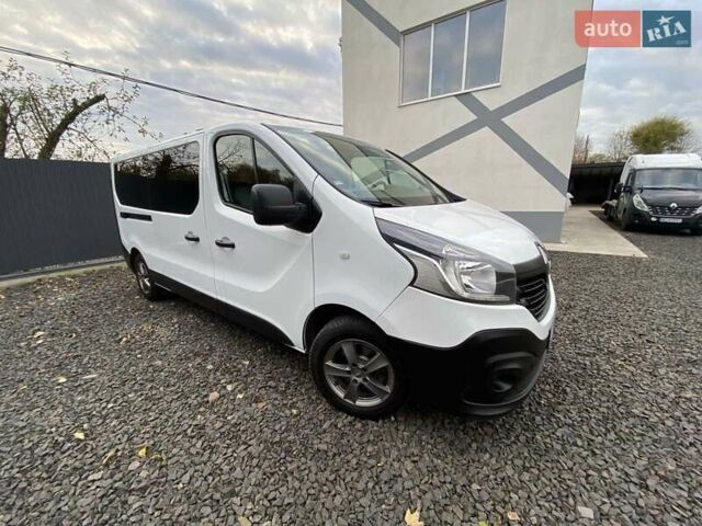 Білий Рено Трафік, об'ємом двигуна 1.6 л та пробігом 110 тис. км за 19999 $, фото 5 на Automoto.ua