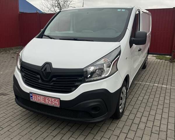 Білий Рено Трафік, об'ємом двигуна 1.6 л та пробігом 228 тис. км за 14800 $, фото 1 на Automoto.ua
