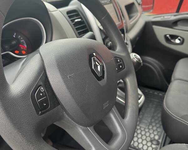 Білий Рено Трафік, об'ємом двигуна 1.6 л та пробігом 228 тис. км за 14800 $, фото 29 на Automoto.ua