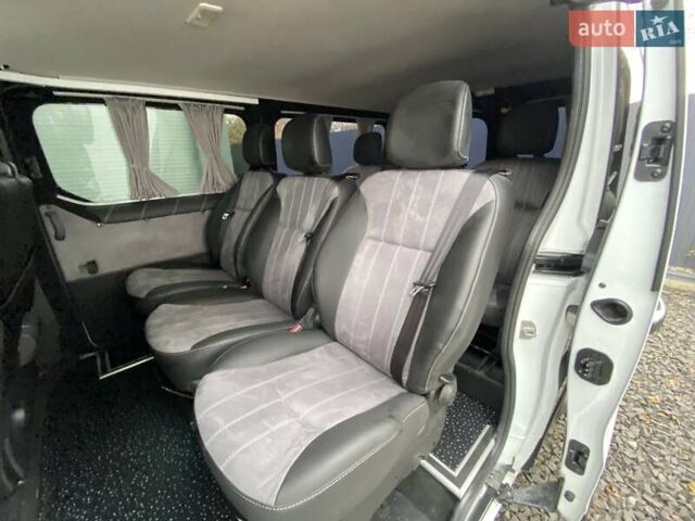 Білий Рено Трафік, об'ємом двигуна 1.6 л та пробігом 110 тис. км за 19999 $, фото 37 на Automoto.ua