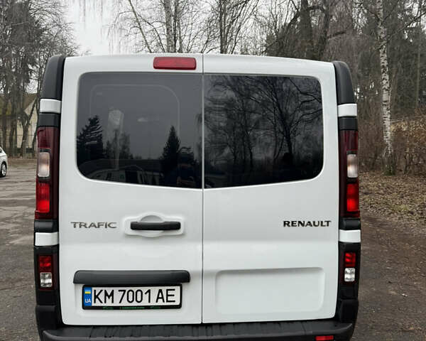 Білий Рено Трафік, об'ємом двигуна 2 л та пробігом 152 тис. км за 18800 $, фото 8 на Automoto.ua
