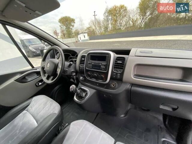 Білий Рено Трафік, об'ємом двигуна 1.6 л та пробігом 110 тис. км за 19999 $, фото 18 на Automoto.ua