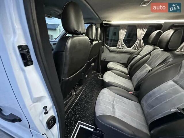 Белый Рено Трафик, объемом двигателя 1.6 л и пробегом 111 тыс. км за 19999 $, фото 71 на Automoto.ua