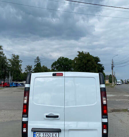 Белый Рено Трафик, объемом двигателя 2 л и пробегом 180 тыс. км за 15400 $, фото 7 на Automoto.ua