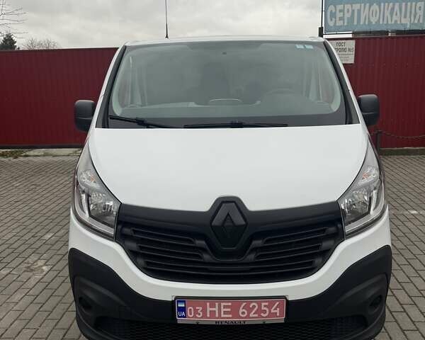 Білий Рено Трафік, об'ємом двигуна 1.6 л та пробігом 228 тис. км за 14800 $, фото 2 на Automoto.ua