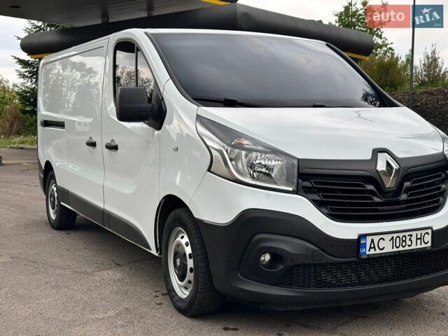 Белый Рено Трафик, объемом двигателя 1.6 л и пробегом 292 тыс. км за 15700 $, фото 12 на Automoto.ua