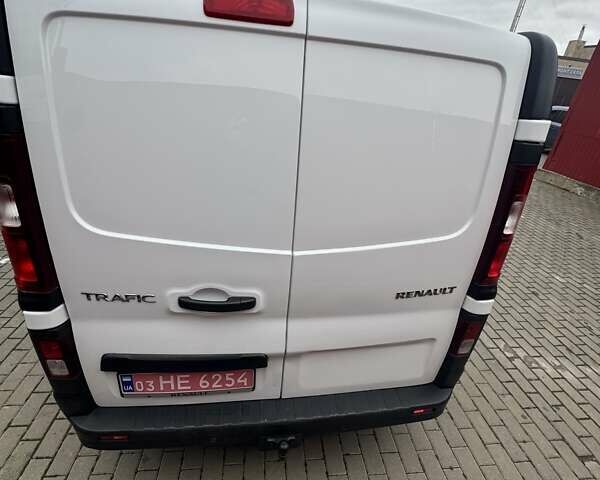 Білий Рено Трафік, об'ємом двигуна 1.6 л та пробігом 228 тис. км за 14800 $, фото 41 на Automoto.ua