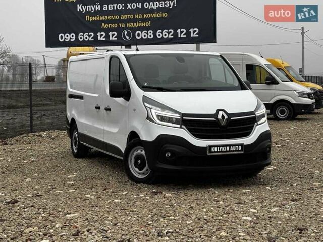 Білий Рено Трафік, об'ємом двигуна 2 л та пробігом 149 тис. км за 19000 $, фото 2 на Automoto.ua