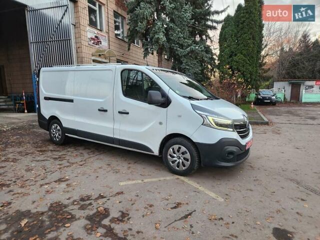 Белый Рено Трафик, объемом двигателя 2 л и пробегом 115 тыс. км за 18500 $, фото 4 на Automoto.ua