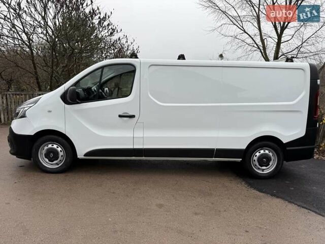 Белый Рено Трафик, объемом двигателя 2 л и пробегом 49 тыс. км за 21000 $, фото 2 на Automoto.ua