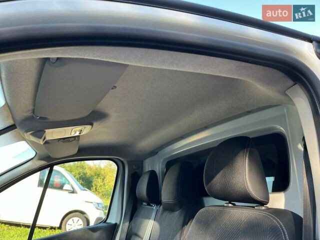 Білий Рено Трафік, об'ємом двигуна 2 л та пробігом 264 тис. км за 15900 $, фото 15 на Automoto.ua