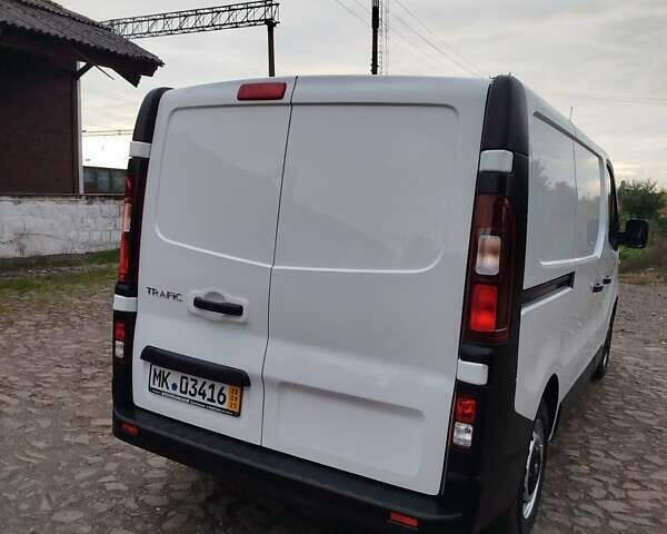 Белый Рено Трафик, объемом двигателя 0 л и пробегом 188 тыс. км за 16000 $, фото 3 на Automoto.ua