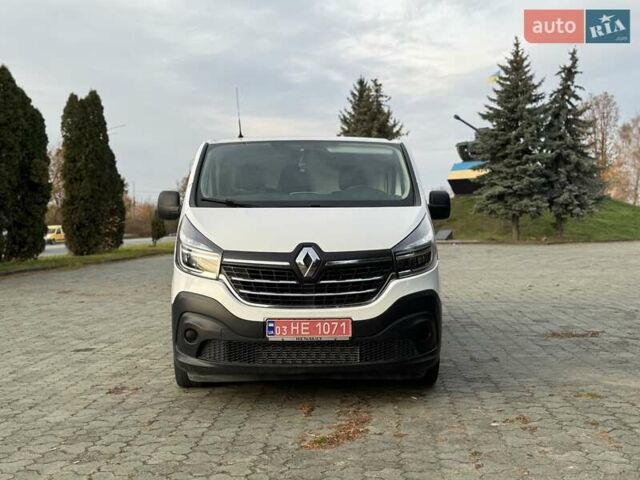 Белый Рено Трафик, объемом двигателя 1.6 л и пробегом 206 тыс. км за 16700 $, фото 19 на Automoto.ua