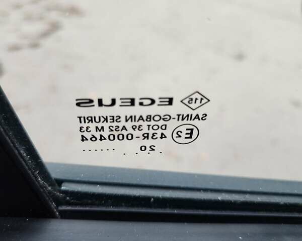 Белый Рено Трафик, объемом двигателя 2 л и пробегом 115 тыс. км за 18500 $, фото 26 на Automoto.ua