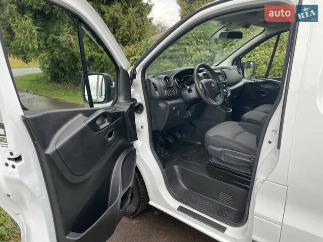Білий Рено Трафік, об'ємом двигуна 2 л та пробігом 198 тис. км за 16990 $, фото 12 на Automoto.ua