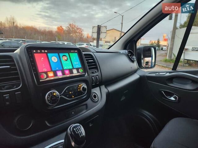 Белый Рено Трафик, объемом двигателя 2 л и пробегом 115 тыс. км за 18500 $, фото 21 на Automoto.ua