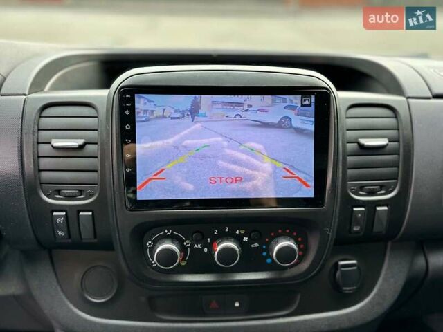 Білий Рено Трафік, об'ємом двигуна 2 л та пробігом 207 тис. км за 18100 $, фото 22 на Automoto.ua