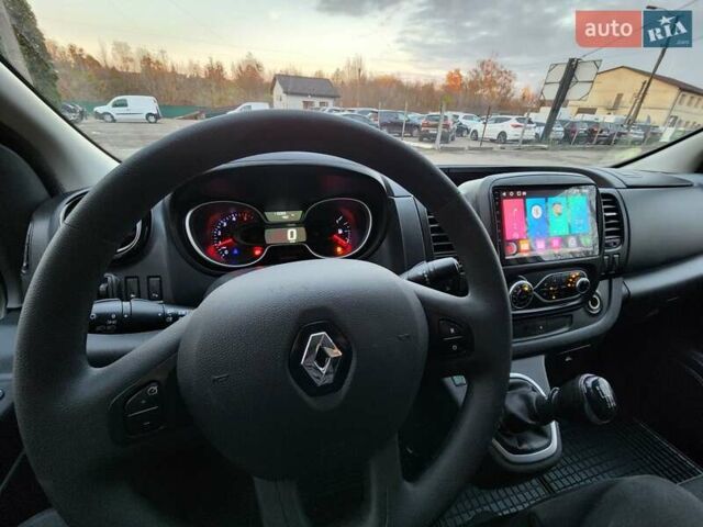 Белый Рено Трафик, объемом двигателя 2 л и пробегом 115 тыс. км за 18500 $, фото 28 на Automoto.ua