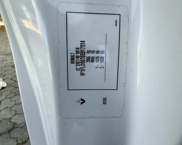 Белый Рено Трафик, объемом двигателя 2 л и пробегом 185 тыс. км за 16250 $, фото 26 на Automoto.ua