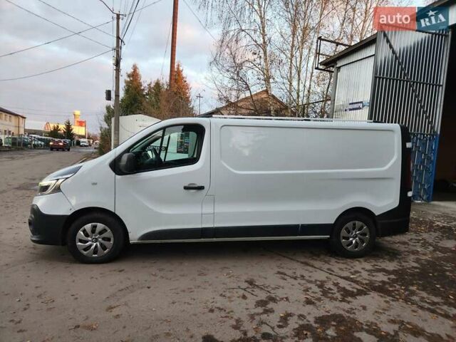 Белый Рено Трафик, объемом двигателя 2 л и пробегом 115 тыс. км за 18500 $, фото 5 на Automoto.ua