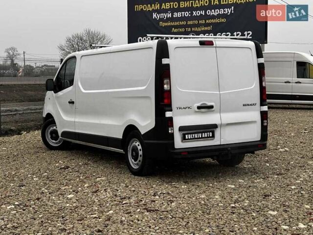 Білий Рено Трафік, об'ємом двигуна 2 л та пробігом 149 тис. км за 19000 $, фото 4 на Automoto.ua