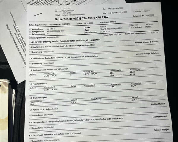 Белый Рено Трафик, объемом двигателя 2 л и пробегом 166 тыс. км за 16890 $, фото 27 на Automoto.ua