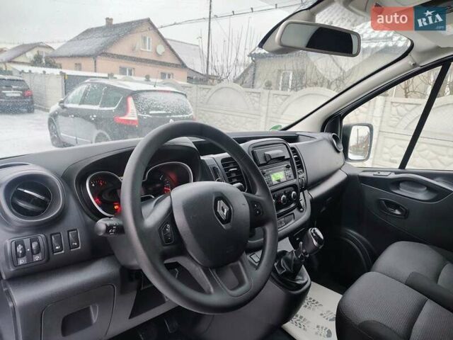 Білий Рено Трафік, об'ємом двигуна 2 л та пробігом 232 тис. км за 17500 $, фото 15 на Automoto.ua