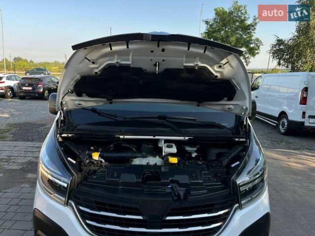 Білий Рено Трафік, об'ємом двигуна 2 л та пробігом 264 тис. км за 15900 $, фото 29 на Automoto.ua