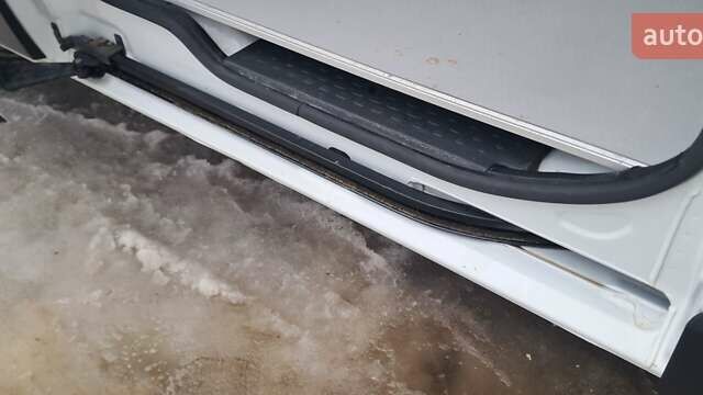 Белый Рено Трафик, объемом двигателя 0 л и пробегом 124 тыс. км за 20800 $, фото 64 на Automoto.ua