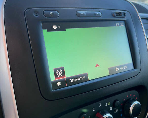 Білий Рено Трафік, об'ємом двигуна 2 л та пробігом 186 тис. км за 20500 $, фото 30 на Automoto.ua