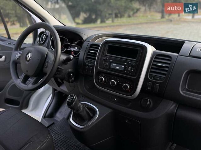 Білий Рено Трафік, об'ємом двигуна 1.6 л та пробігом 206 тис. км за 16100 $, фото 38 на Automoto.ua