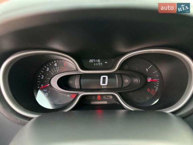 Білий Рено Трафік, об'ємом двигуна 2 л та пробігом 207 тис. км за 18100 $, фото 24 на Automoto.ua