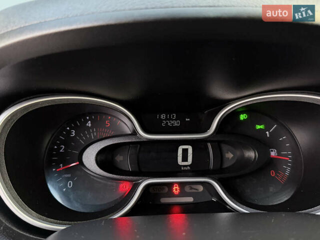 Белый Рено Трафик, объемом двигателя 2 л и пробегом 118 тыс. км за 18700 $, фото 49 на Automoto.ua