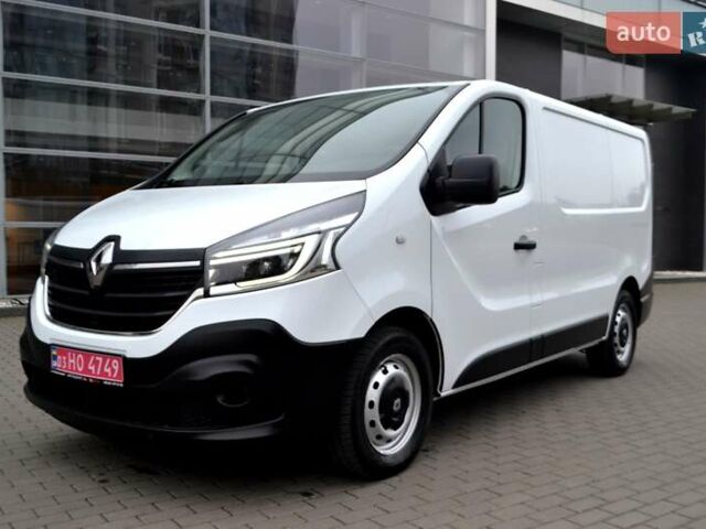 Белый Рено Трафик, объемом двигателя 2 л и пробегом 236 тыс. км за 16900 $, фото 76 на Automoto.ua